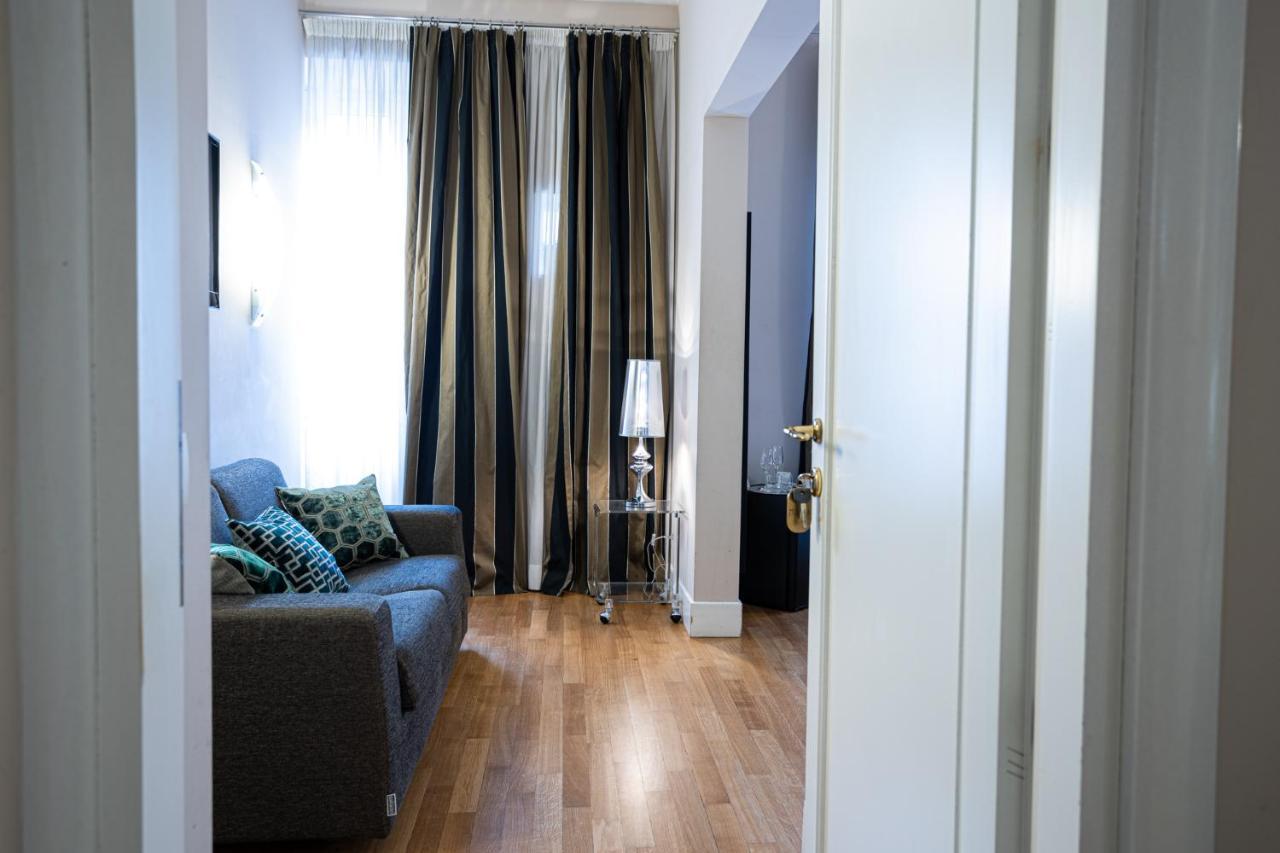 Cardilli Luxury Rooms Rome Buitenkant foto