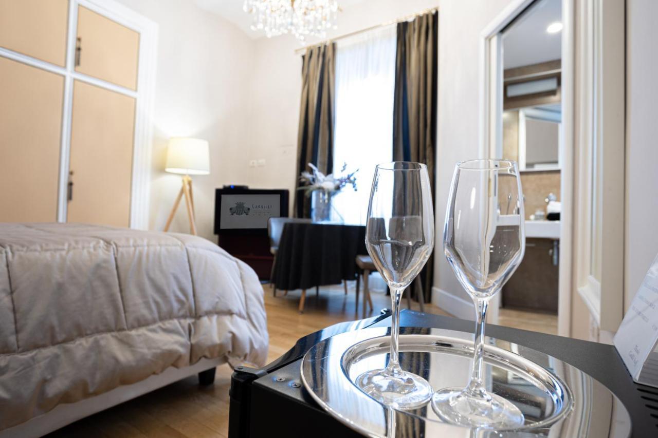 Cardilli Luxury Rooms Rome Buitenkant foto
