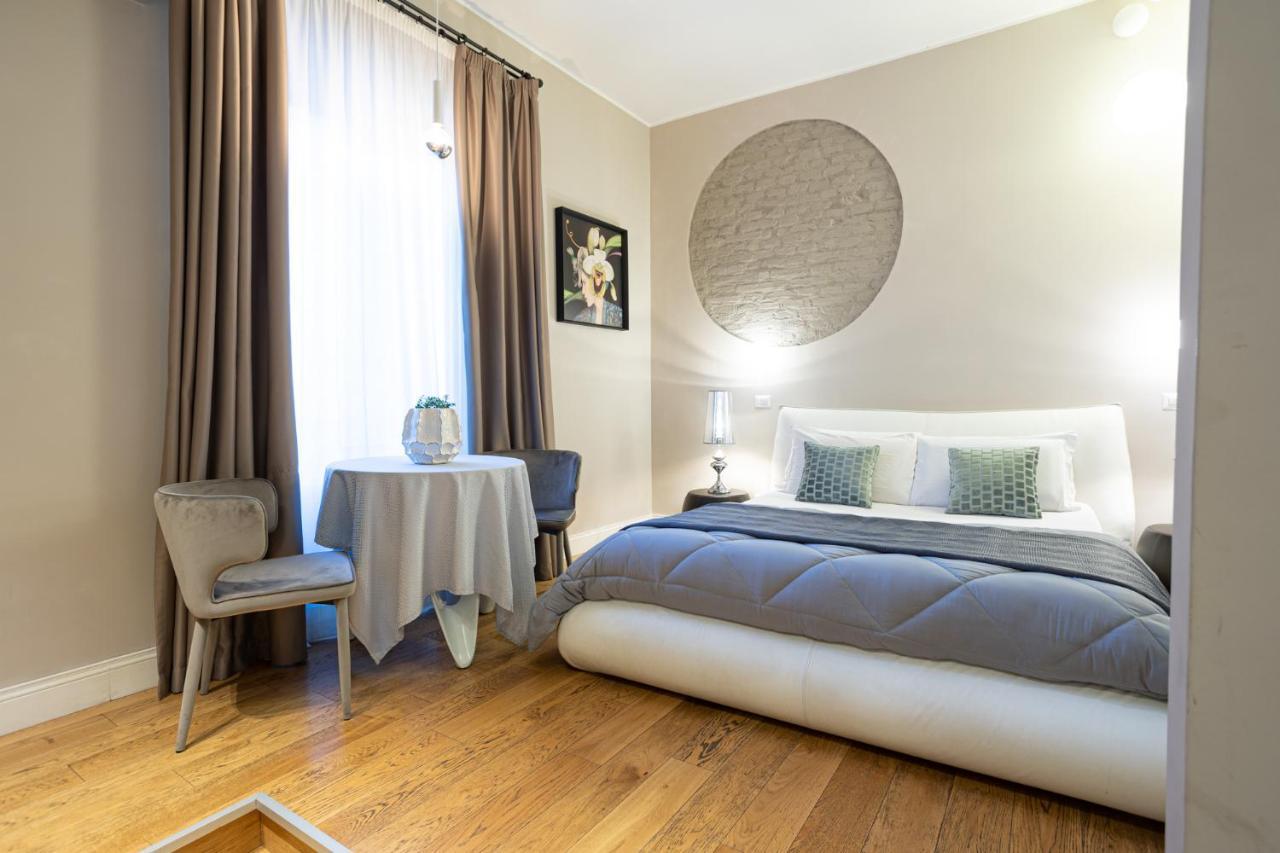 Cardilli Luxury Rooms Rome Buitenkant foto