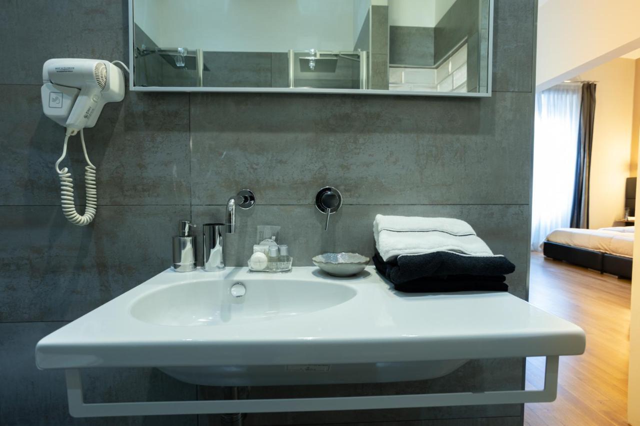 Cardilli Luxury Rooms Rome Buitenkant foto
