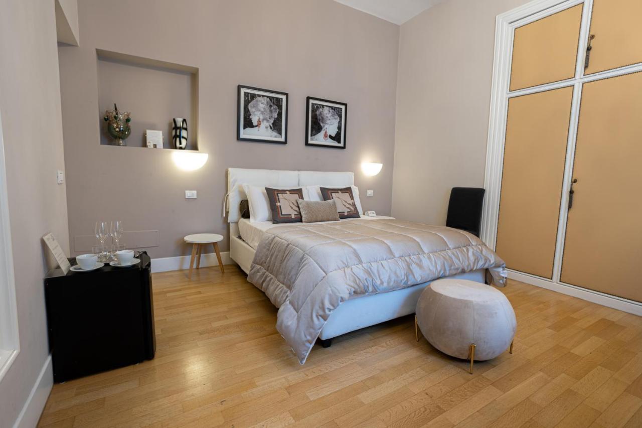 Cardilli Luxury Rooms Rome Buitenkant foto